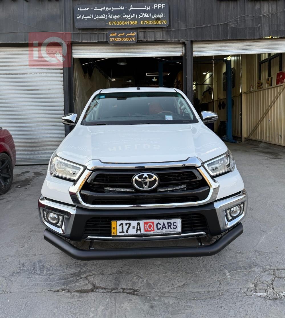 تويوتا هايلوكس